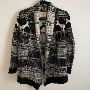 NWT Cambridge Dry Goods Sweater Womens Size small black white Lambswool Blend